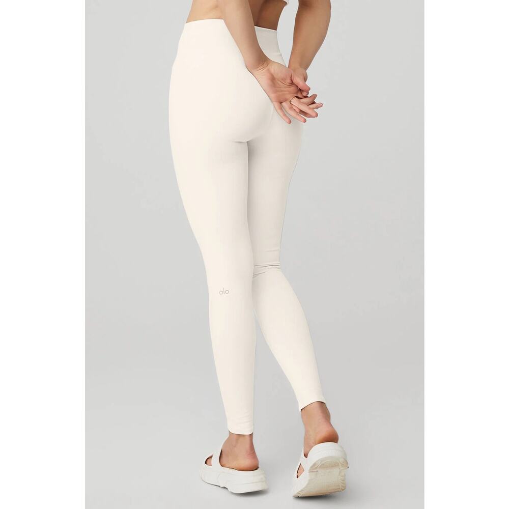 ALO Yoga High-Waist Leggings in Cream - Picture 2 of 10